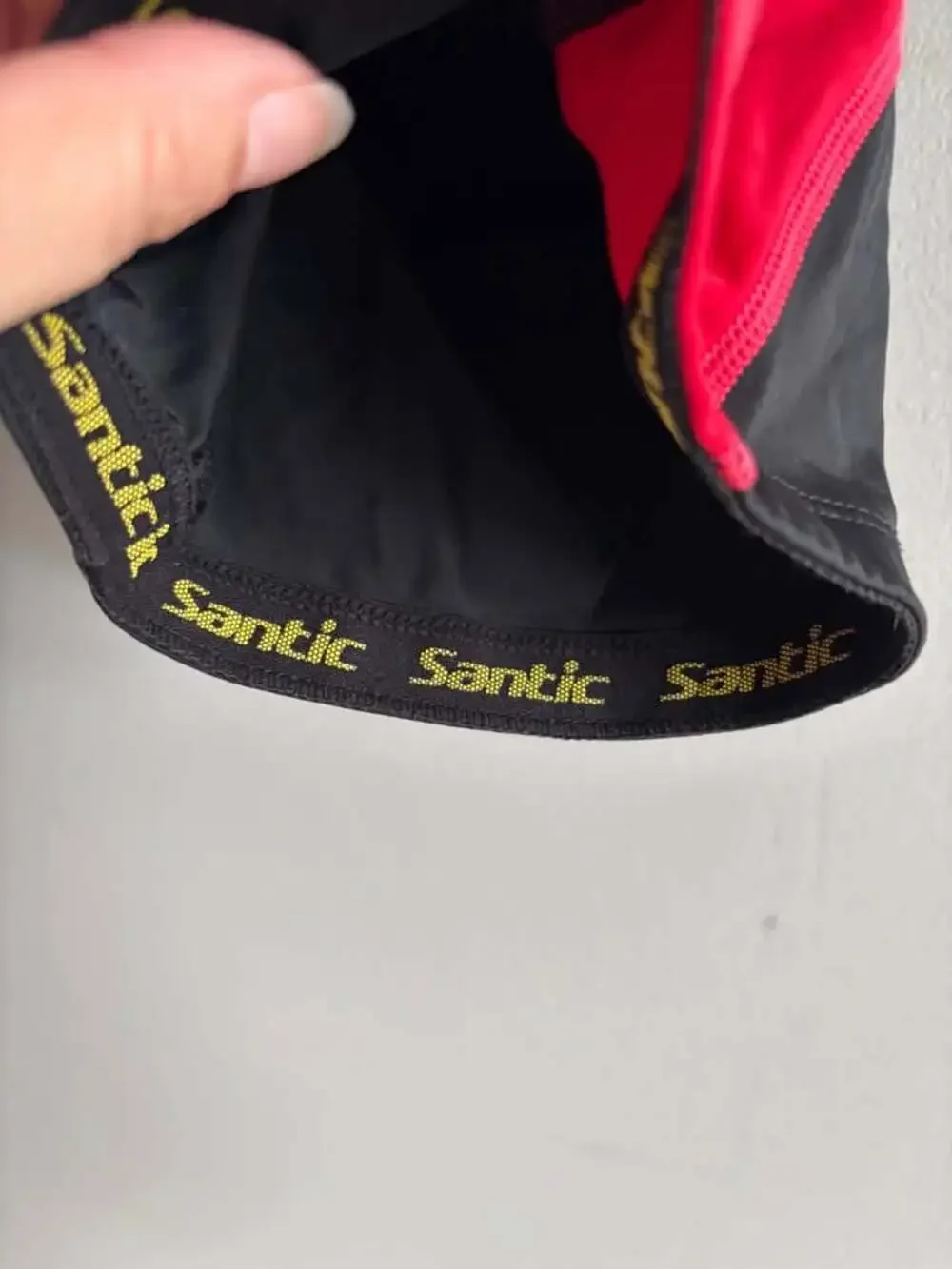 Santic Men's Padded Cycling Shorts Black Red Panels Size L Large NO TAG see meas